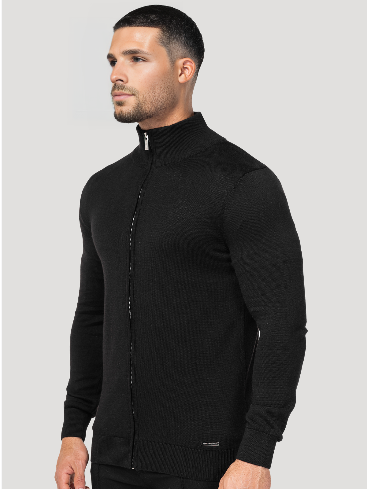 Sweater con cierre