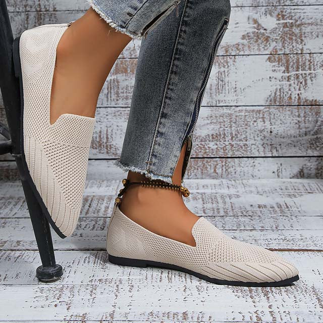 Zapato elegante en punta