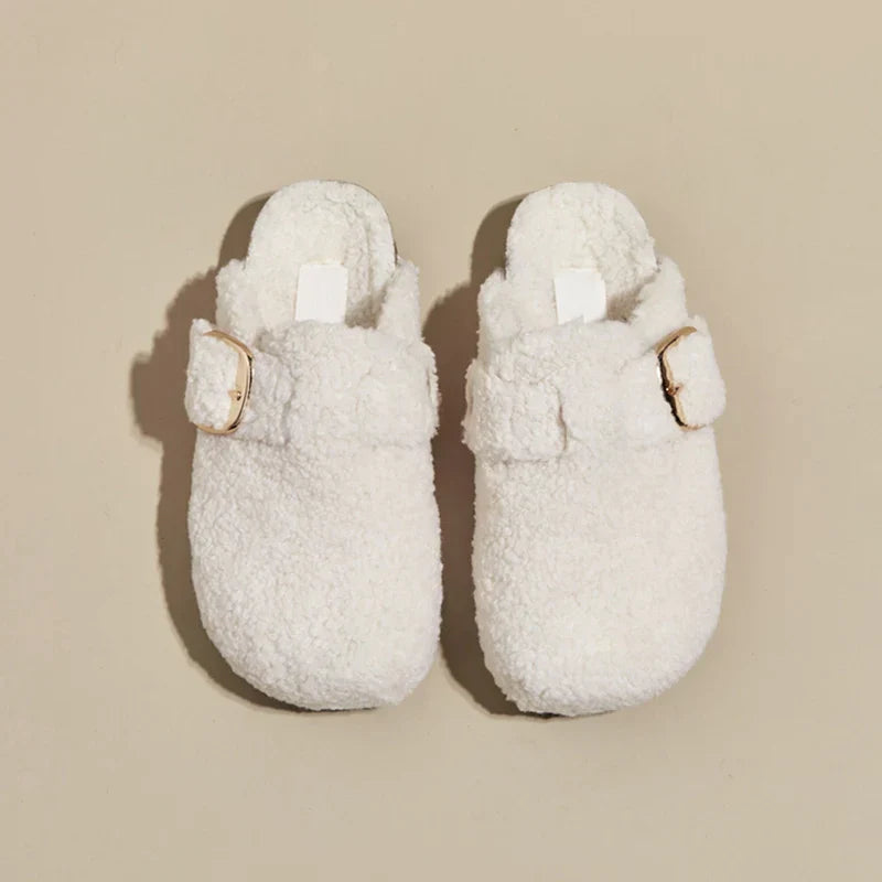 Sueco de plush zapato