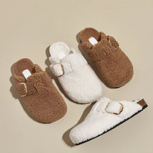 Sueco de plush zapato