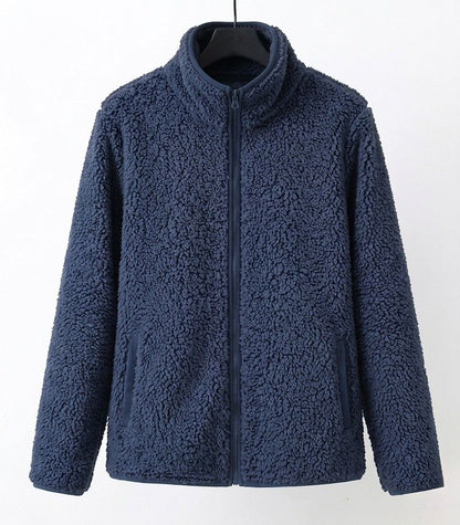 Sara | La chaqueta de peluche definitiva para salir de un apuro