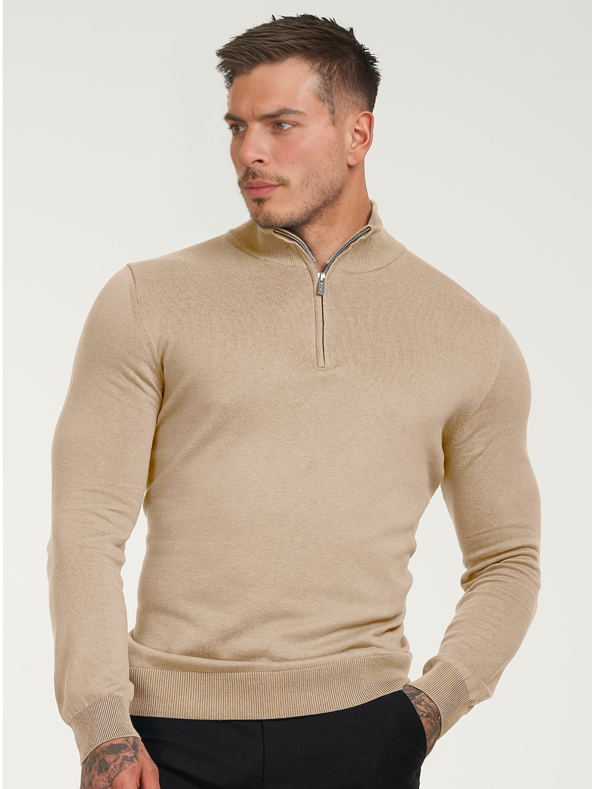 Sweater con medio cierre