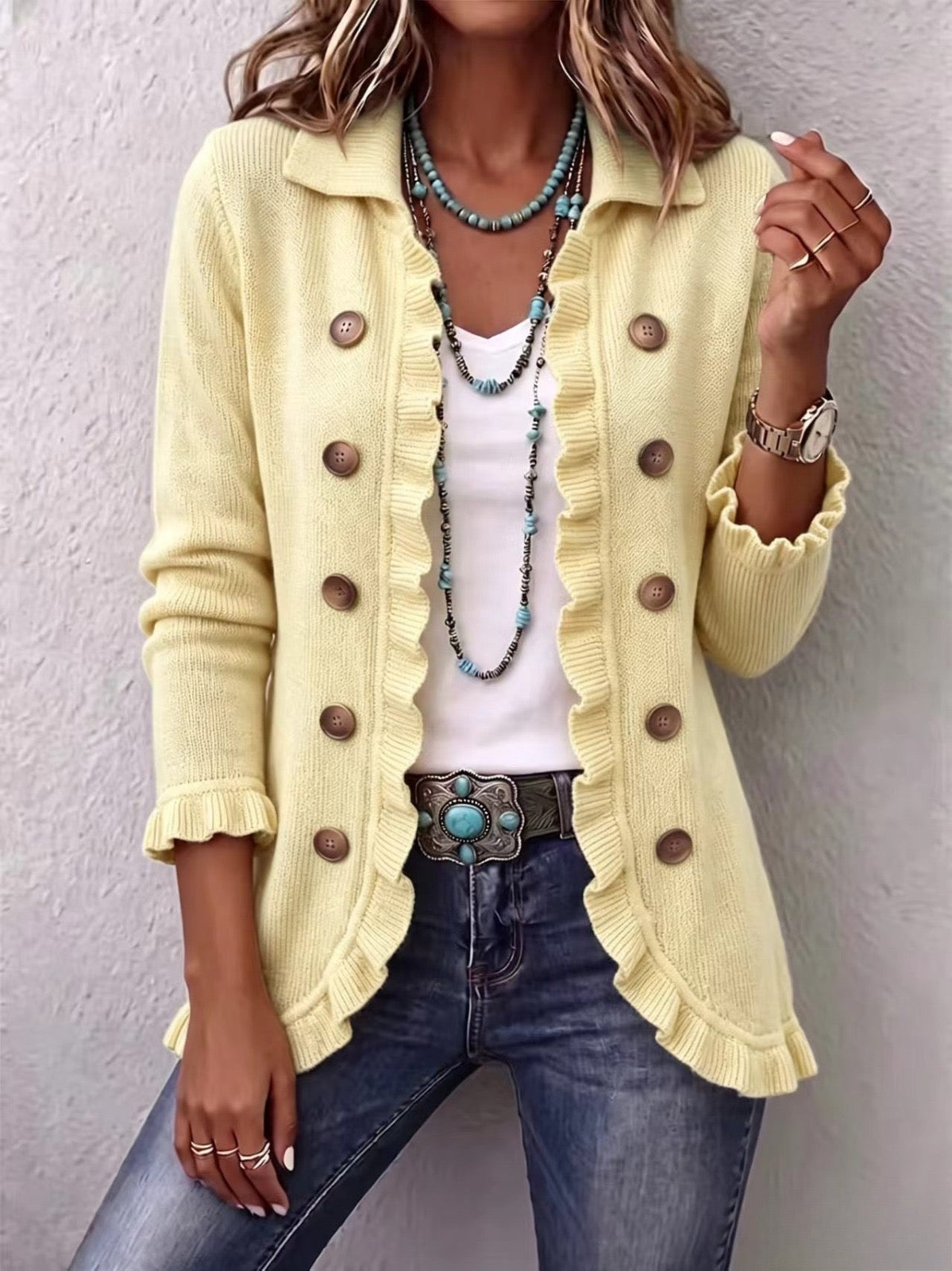 Orlane | Chaqueta Tejida Acanalada Crema con Volantes